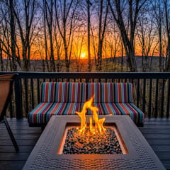 The Treehouse Retreat-The Hideout