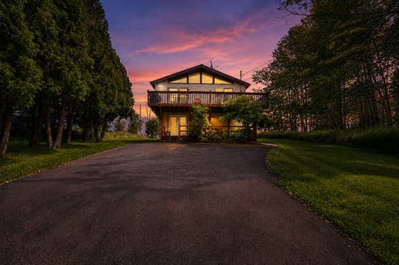 The Regal Lodge-The Hideout - Image 1